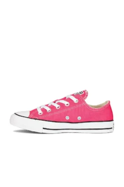 Converse Chuck Taylor All Star Sneaker Astral Pink, White, & Black 10 Converse Chuck Taylor All Star Sneaker Astral Pink, White, & Black -Nike Store CNVR WZ270 V5