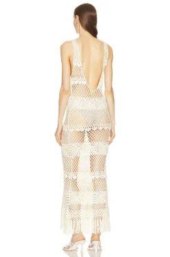 Dimitry Dress Cream -Nike Store DODR WD63 V3