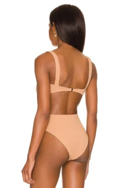 Crepe Gaia Bikini Top Satu 6 Crepe Gaia Bikini Top Satu -Nike Store HGHT WX127 V3