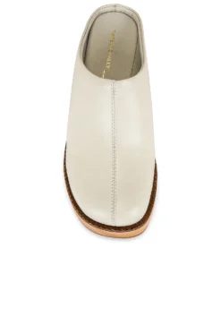 Tides Clog Cream -Nike Store IBLA WZ72 V4