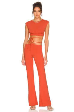 Jessie Pant Bittersweet -Nike Store INDA WP130 V4