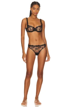 Christiana Thong Noir 7 Christiana Thong Noir -Nike Store JRNE WI81 V4