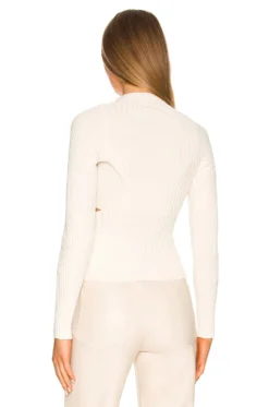 Vivianne Long Sleeve Ivory -Nike Store JSKI WS109 V4