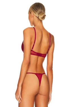 Zahra Underwire Bra Red -Nike Store KTHE WI140 V3