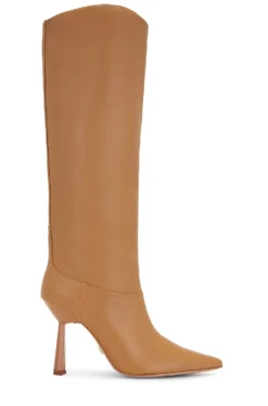 Lola Cruz Chom Boot Camel