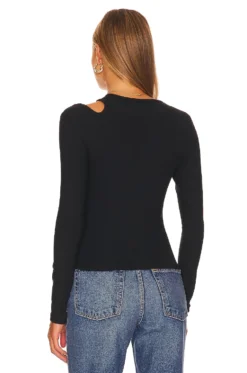 Micah Top Black -Nike Store LNA WS1437 V3