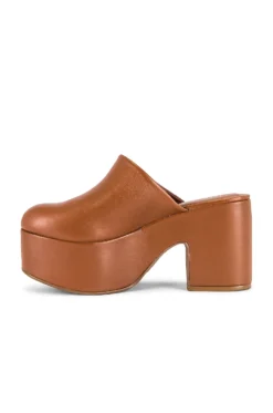 Miso Mule Caramel -Nike Store LROU WZ109 V5