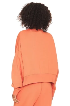 Nike Essential Crewneck Pullover Madder Root 6 Nike Essential Crewneck Pullover Madder Root -Nike Store NIKR WK102 V3