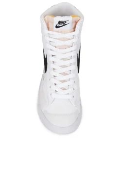 Nike Blazer Mid '77 Next Nature Sneaker White & Black 9 Nike Blazer Mid '77 Next Nature Sneaker White & Black -Nike Store NIKR WZ902 V4