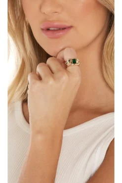 Nicole Ring Green 7 Nicole Ring Green -Nike Store PETM WL130 V4