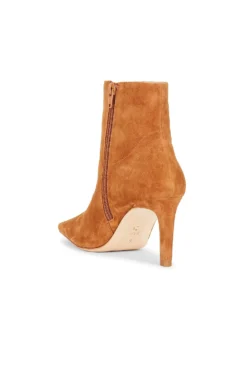 Kenny Boot Tan -Nike Store RAYE WZ2250 V3