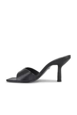 Schutz Posseni Sandal Black 9 Schutz Posseni Sandal Black -Nike Store SCHU WZ1283 V5