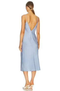 Tania Chemise Peri Blue -Nike Store SKIR WI240 V3