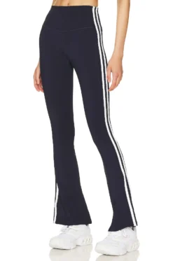 Raquel High Waist Techflex Flare Legging Vintage White & Black -Nike Store SPLR WP132 V1