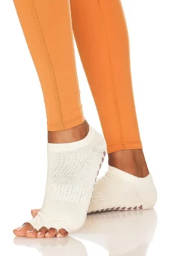 5 Toe Ankle Grip Sock Ivory Rose Taupe